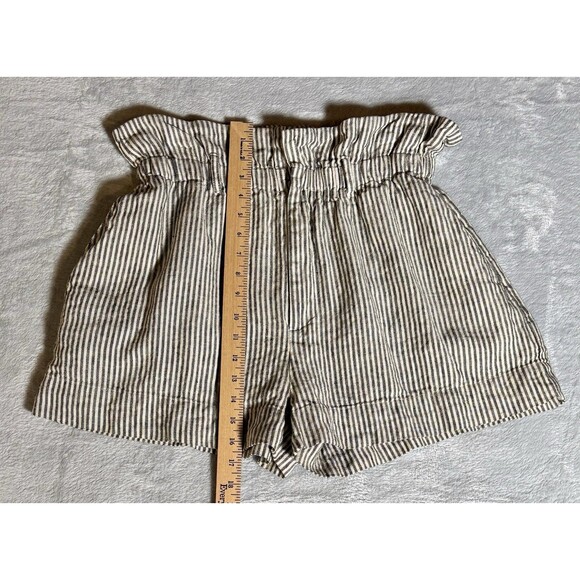 Reformation Black and White Striped Women Shorts - Picture 5 of 9